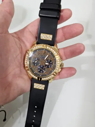 Reloj Guess Dorado y Negro Hombre