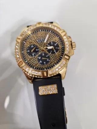 Reloj Guess Dorado y Negro Hombre