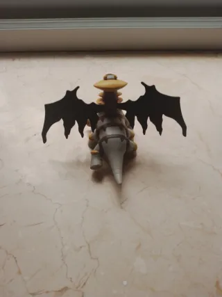 Figura Pokémon Giratina