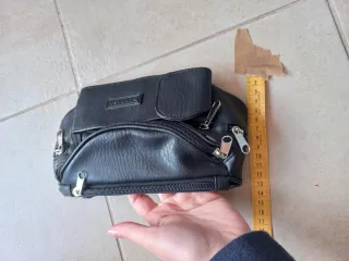 Borsello in pelle nero nuovo