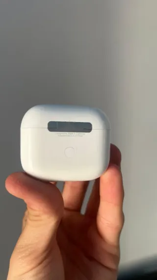 Auriculares inalámbricos blancos