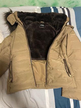 Plumas Zara Talla S con Capucha Forrada