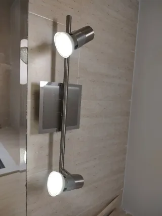 Aplique de pared para espejo de baño