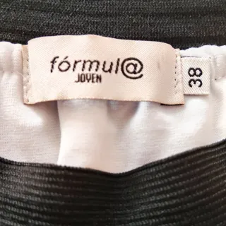 Falda Fórmula Joven Talla 38 Estampada
