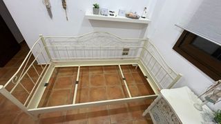 Cama individual diván forja