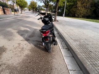 Honda PCX. Año 2012. Buen estado. 4174Km. Revisada