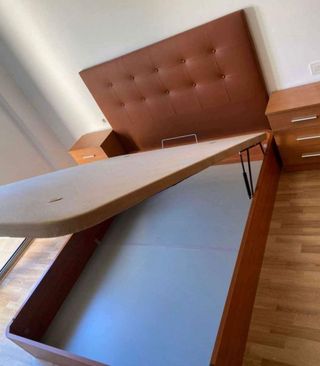 Canapé abatible y cabecero polipiel