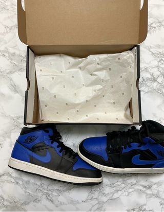 Nike Jordan 1 Mid Hyper Royal