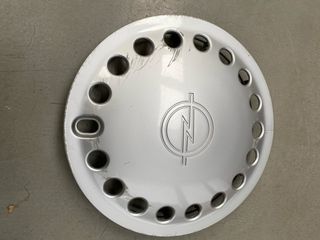 Juego 4 Tapacubos Opel Kadett GL 13”