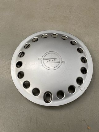 Juego 4 Tapacubos Opel Kadett GL 13”