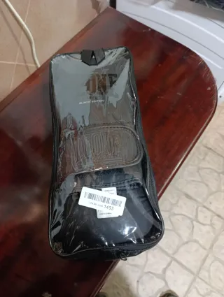 Guantes de boxeo Leone 1947 Black Edition