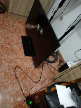 Ordenador HP Z220 + TV 43 un i7 completo