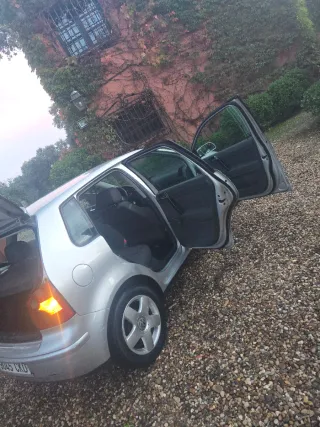 Volkswagen golf polo 2003