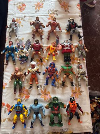 Lote Figuras Masters of the Universe y accesorios