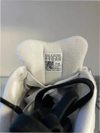 Adidas Campus 00s Gris/Negro Talla 39