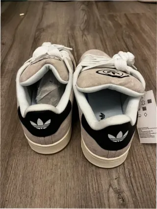 Adidas Campus 00s Gris/Negro Talla 41