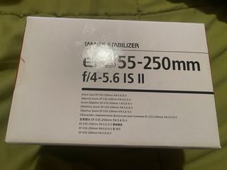 Objetivo Canon EFS 55-250mm IS en su caja original