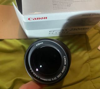 Objetivo Canon EFS 55-250mm IS en su caja original