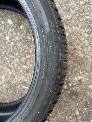 Pneumatico Pirelli 225/40r19 93y