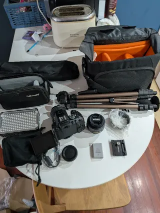 Cámara Nikon D5300 + Objetivos + Accesorios