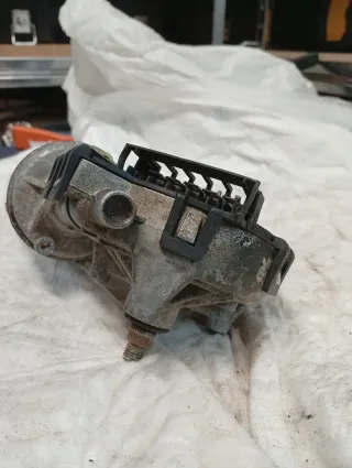 Motor Brazo Mercedes W210