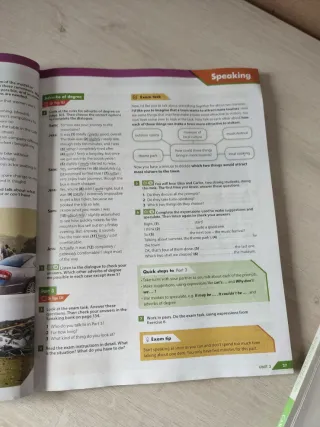 Compact First Students Book without Answers Eng...