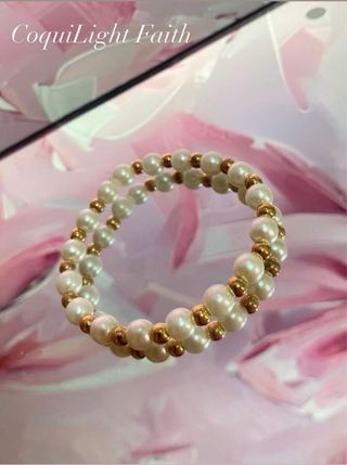 Pulsera perlas FAITH dorada