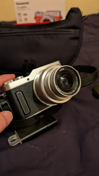 Cámara Panasonic Lumix DC-GX800 EVIL