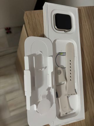 Apple Watch Beige/Plata