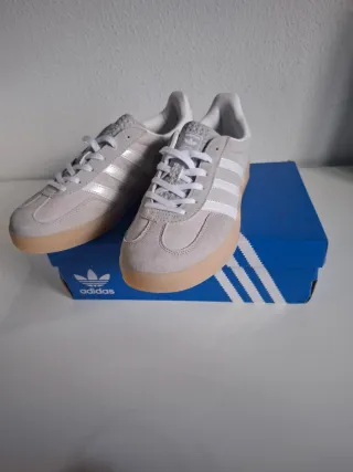 Zapatillas Adidas Gazelle Grises Suela Gum