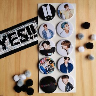 10 Bottons Kpop Bts Tamanho 3,5cm.