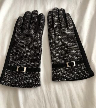 Guantes tweed con hebilla