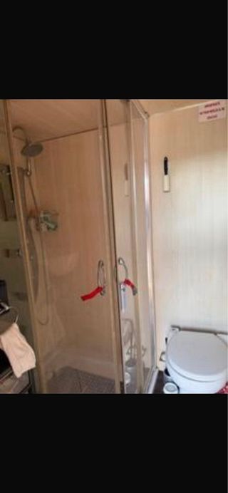 Camion de caballos y remolque disponible