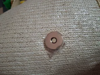 Zaino donna beige con pompon colorati