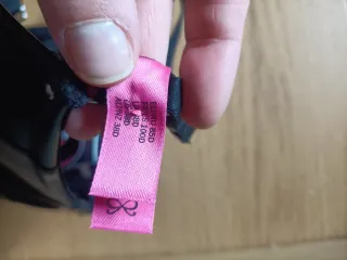 Sujetador efecto piel negro