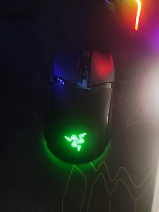 Ratón Razer Negro con Luces LED