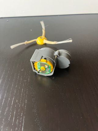 Módulo Cepillo Lateral Roomba