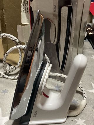 Plancha Solac MOD. 623