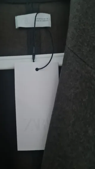 Abrigo Zara Verde Oliva