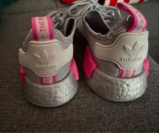 Zapatillas Adidas Grises y Rosas