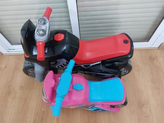 Se venden 2 bicicletas para niños por 5 euros cad