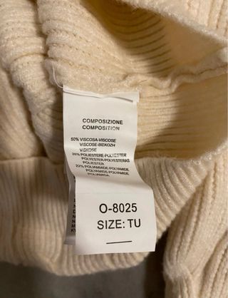 Maglione beige lavorato