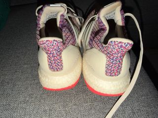 Adidas deportivas rosas y moradas