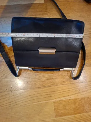 Bolso piel Mandarina Duck negro