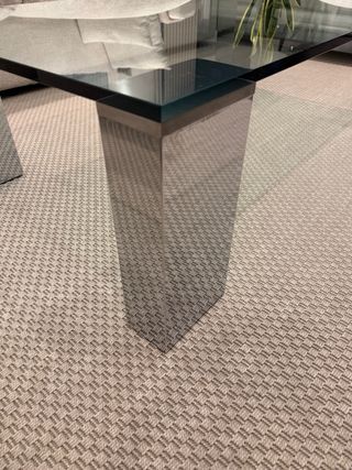 Mesa centro cristal con patas acero inoxidable