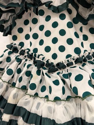 Traje de flamenca verde y blanco