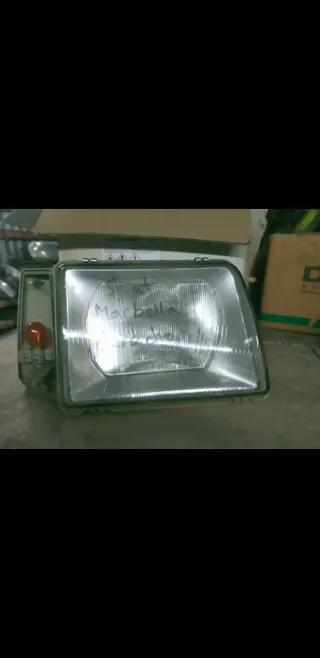 Faros Seat Marbella (Derecho)