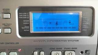 Piano Electrónico Casio CTK-800