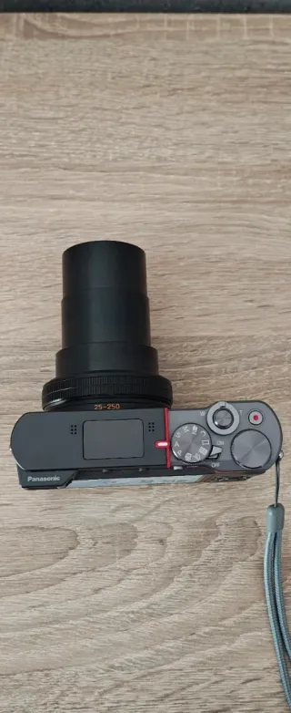 Cámara Panasonic Lumix TZ 100 Negra/gris