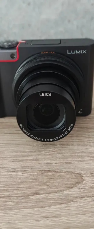 Cámara Panasonic Lumix TZ 100 Negra/gris